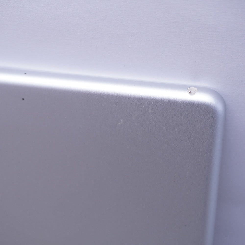 Apple アップル iPad 第8世代 32GB Wi-Fiモデル MYLA2J/A