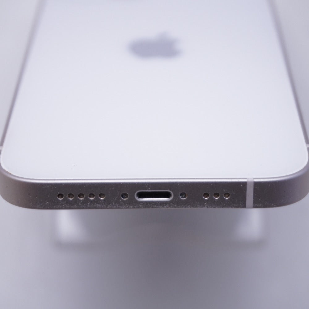 Apple iPhone13 128GB ホワイト MLND3J/A