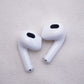 Apple オーディオ機器 AirPods 第3世代 Lightning充電ケース付属