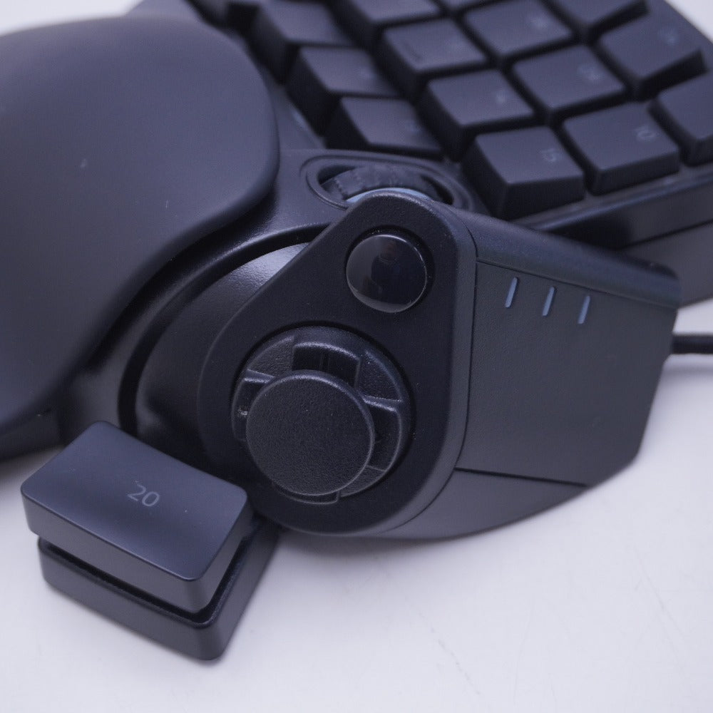 ゲーミングデバイス