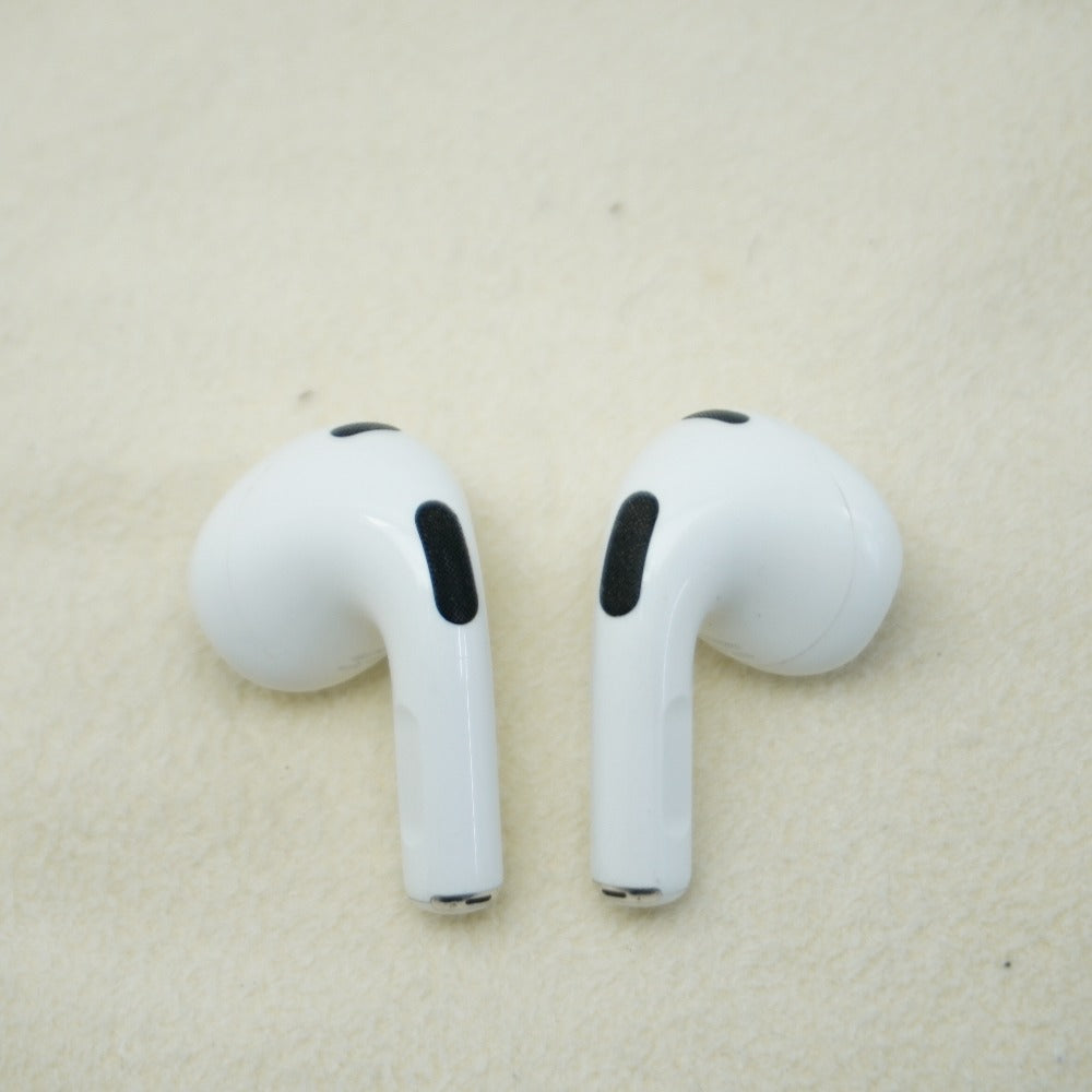 Apple オーディオ機器 AirPods 第3世代 MagSafe充電ケース MME73J/A