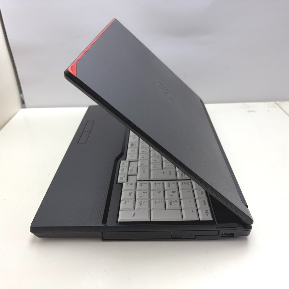富士通 ノートパソコン LIFEBOOK Aシリーズ 15.6型ワイド液晶モデル A5510/FX Core i5-10210U 1.6GHz/メモリ8GB/SSD256GB/Win11Pro起動確認済み FMVA8804BP 中古