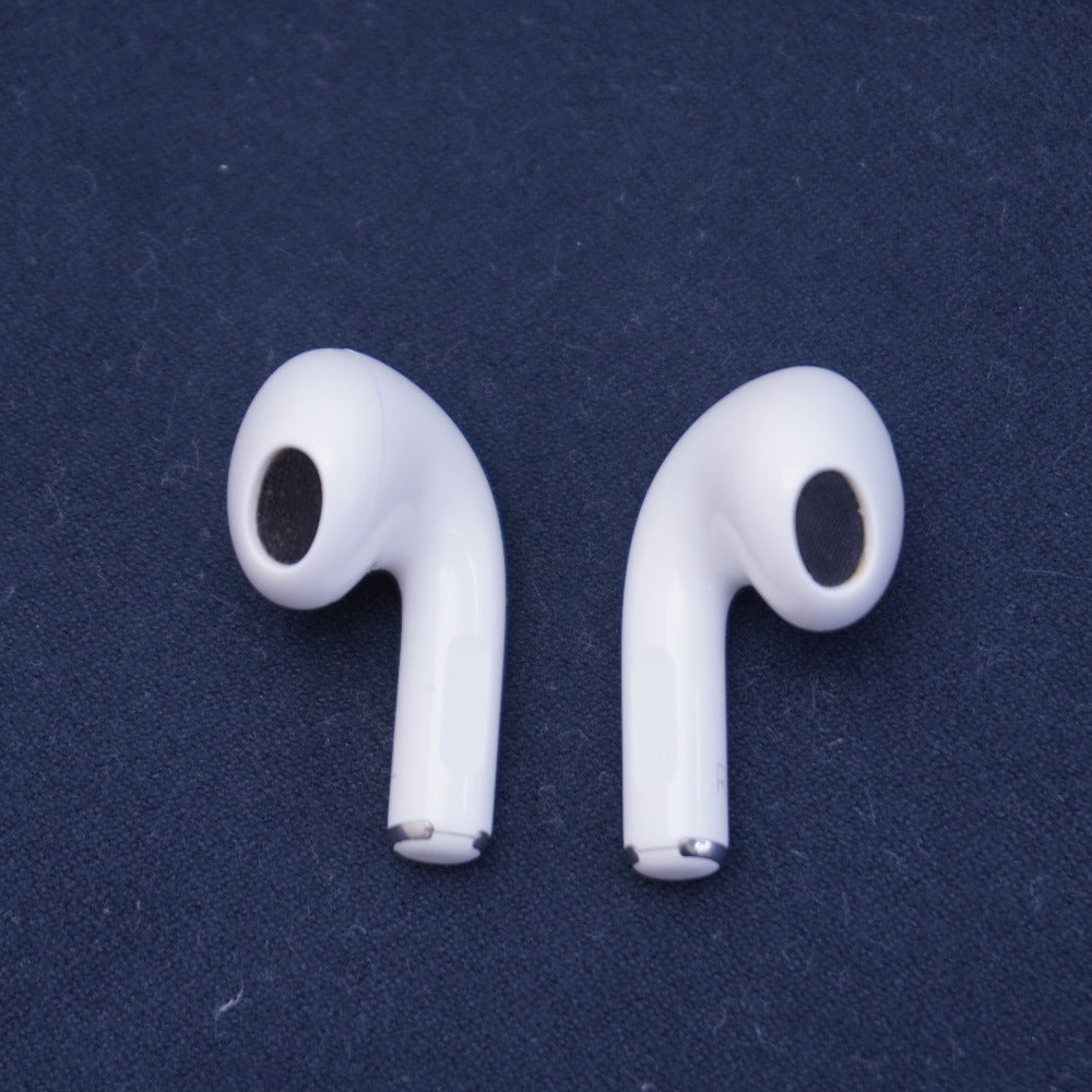 Apple オーディオ機器 AirPods 第3世代 MagSafe対応 MME73J/A