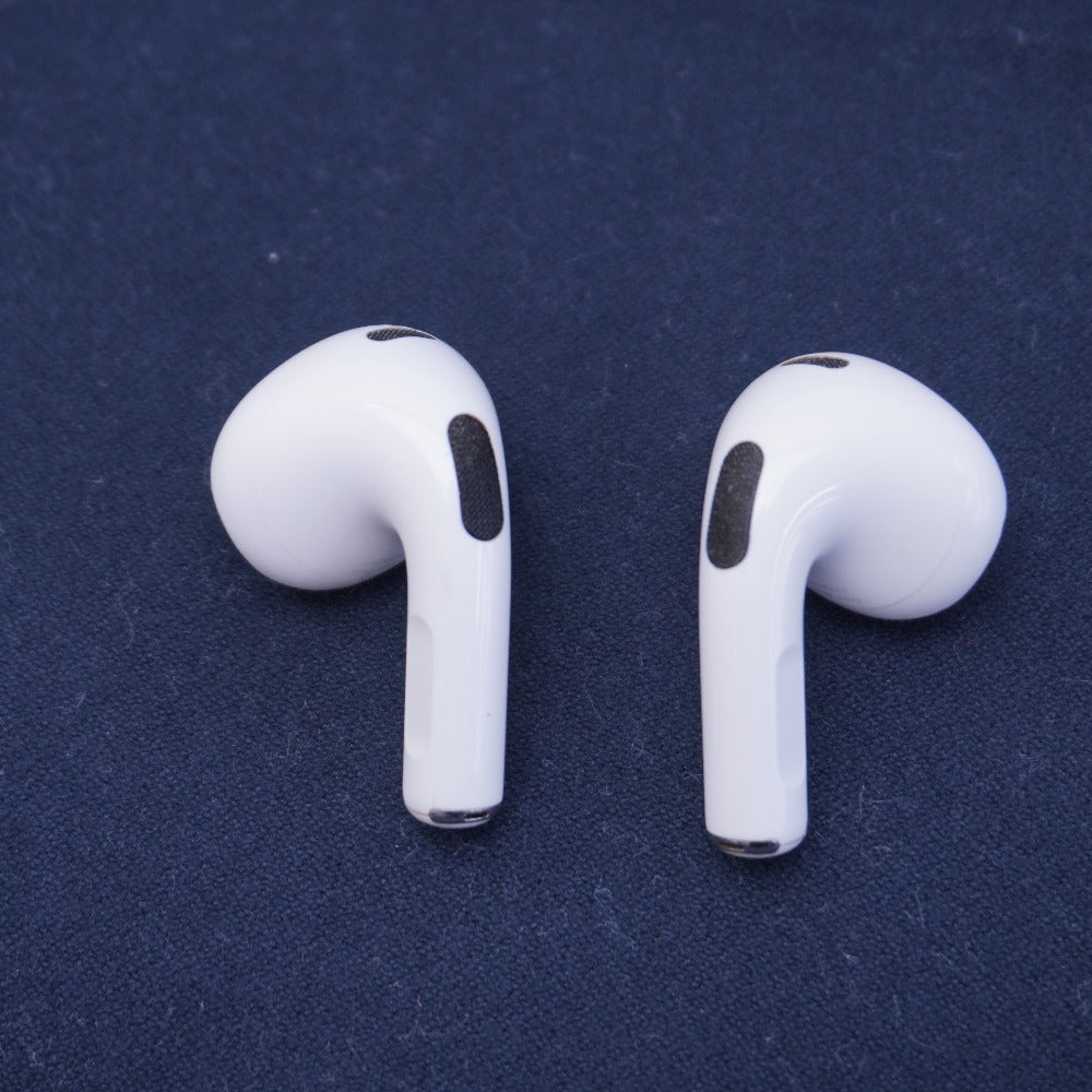 Apple オーディオ機器 AirPods 第3世代 MagSafe対応 MME73J/A