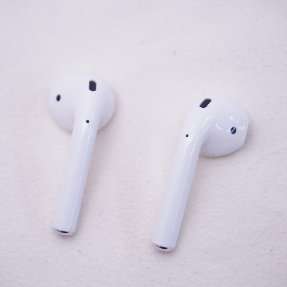 Apple AirPods 第2世代 ホワイト ワイヤレスイヤホン