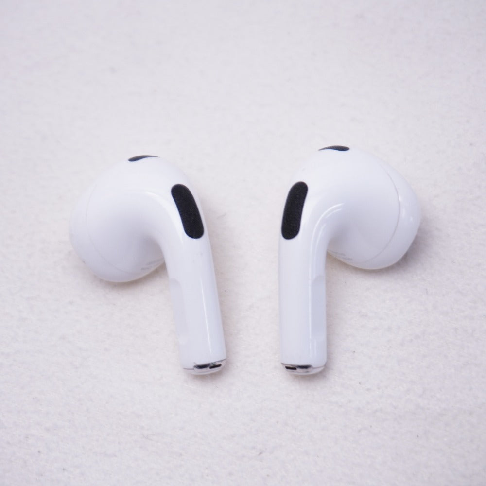 Apple オーディオ機器 AirPods 第3世代 MagSafe対応