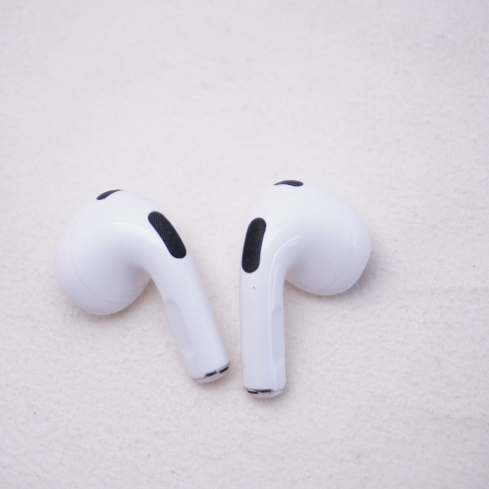 Apple オーディオ機器 AirPods 第3世代 MagSafe対応