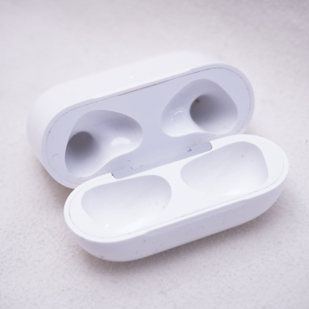 オーディオ機器 エアポッズ Apple AirPods