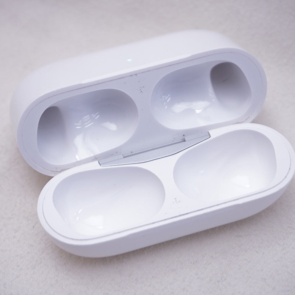 オーディオ機器 エアポッズ Apple AirPods