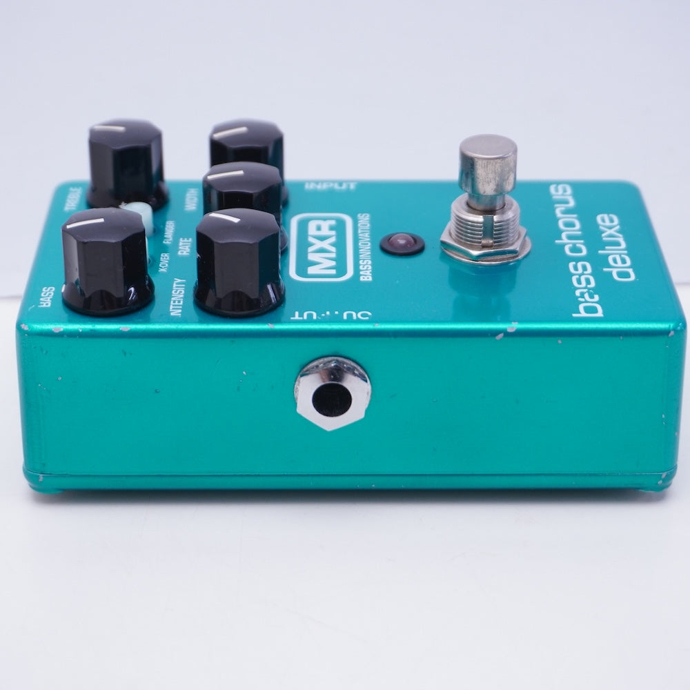 エフェクター MXR M83 bass chorus deluxe ベース コーラス