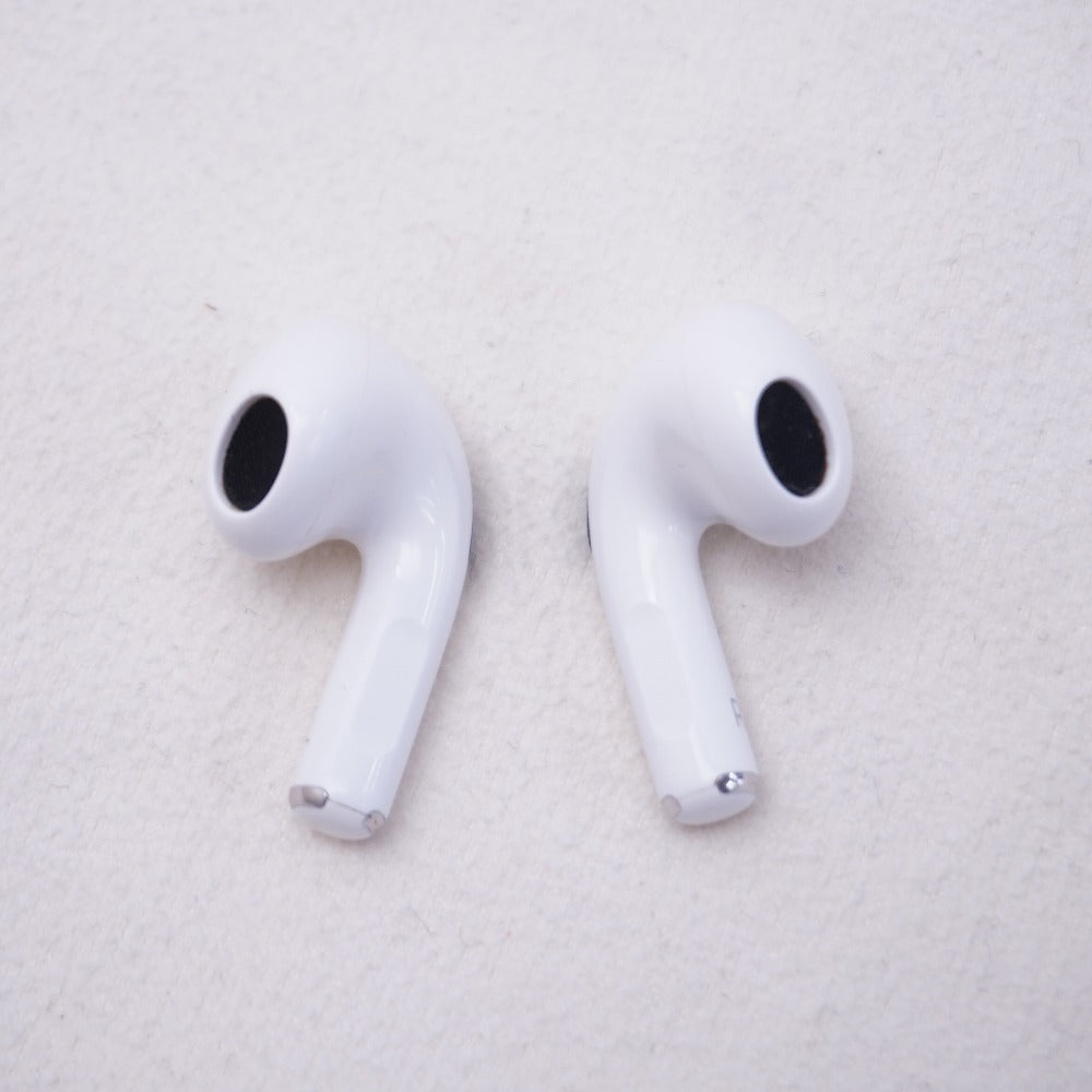 Apple オーディオ機器 AirPods 第3世代 MagSafe対応
