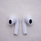 Apple オーディオ機器 AirPods 第3世代 Lightningケース