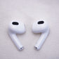 Apple オーディオ機器 AirPods 第3世代 Lightning充電ケース付属