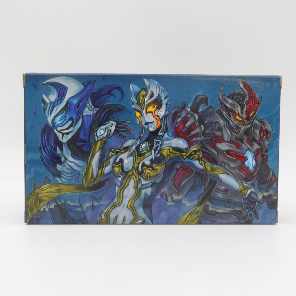 BANDAI NAMCO DXガッツハイパーキーPremium 闇の3巨人キーセット ウルトラマントリガー 開封品 輸送箱付き バンダイナムコ おもちゃ・玩具