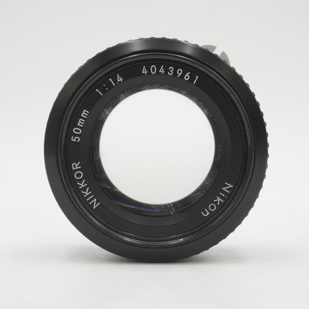 Nikon 単焦点レンズ