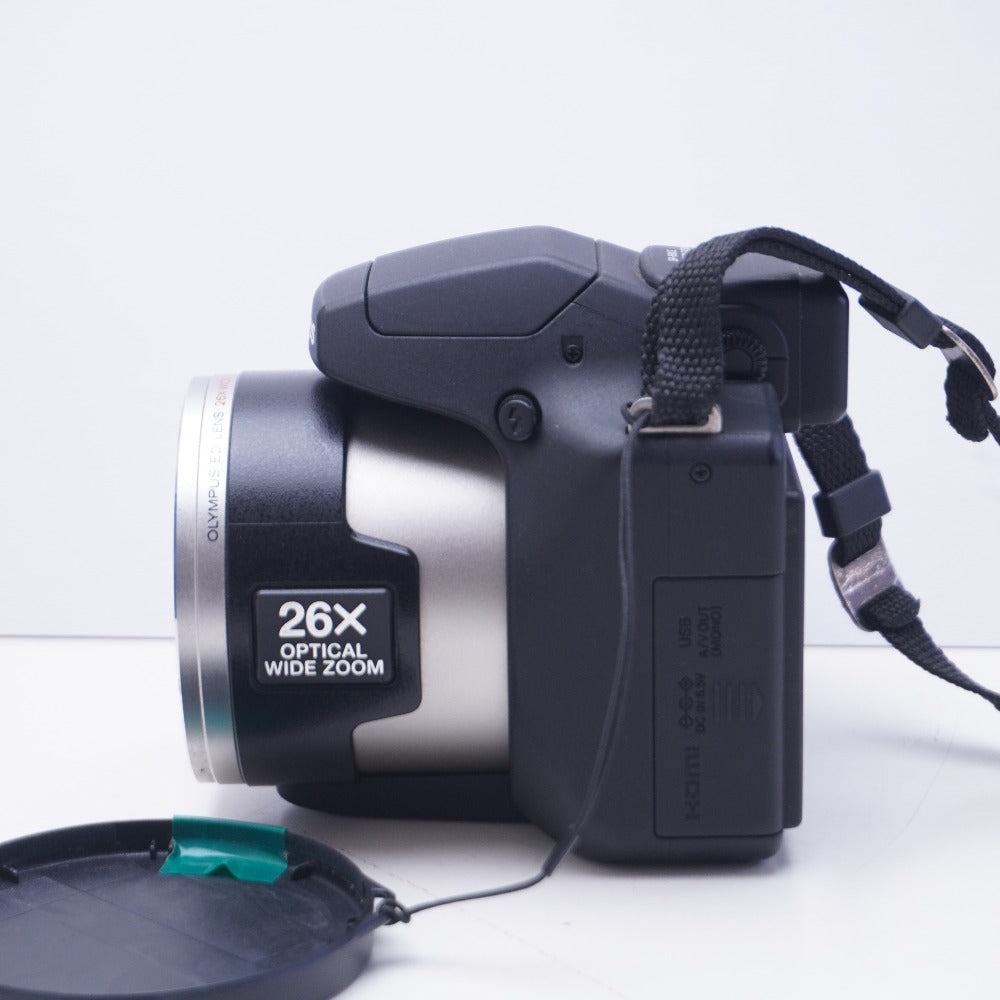 OLYMPUS CAMEDIA オリンパス キャメディア デジタルカメラ CAMEDIA SP-590uz（xD Picture Card付属）
