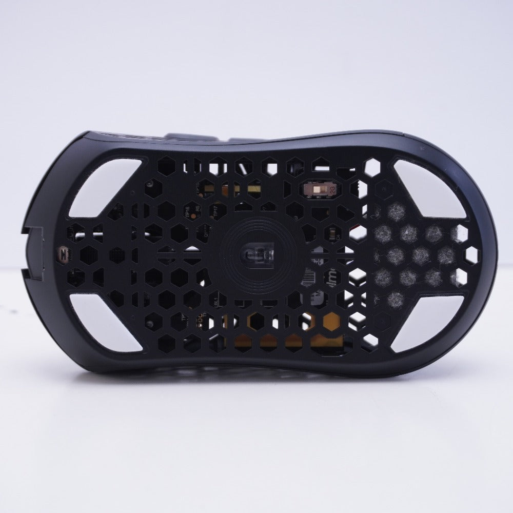 ゲーミングマウス finalmouse ultralightX phantom lion