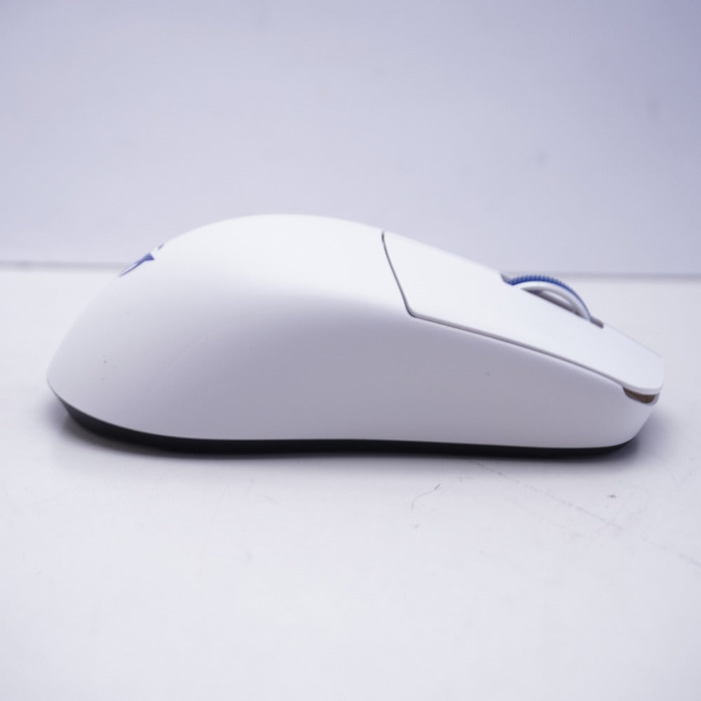 ゲーミングマウス ninjutso sora v2 white