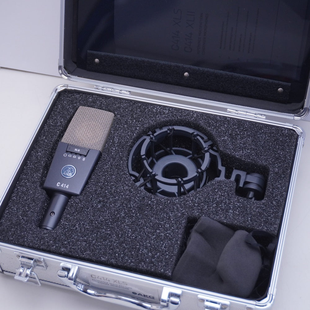 オーディオ機器 アーカーゲー AKG