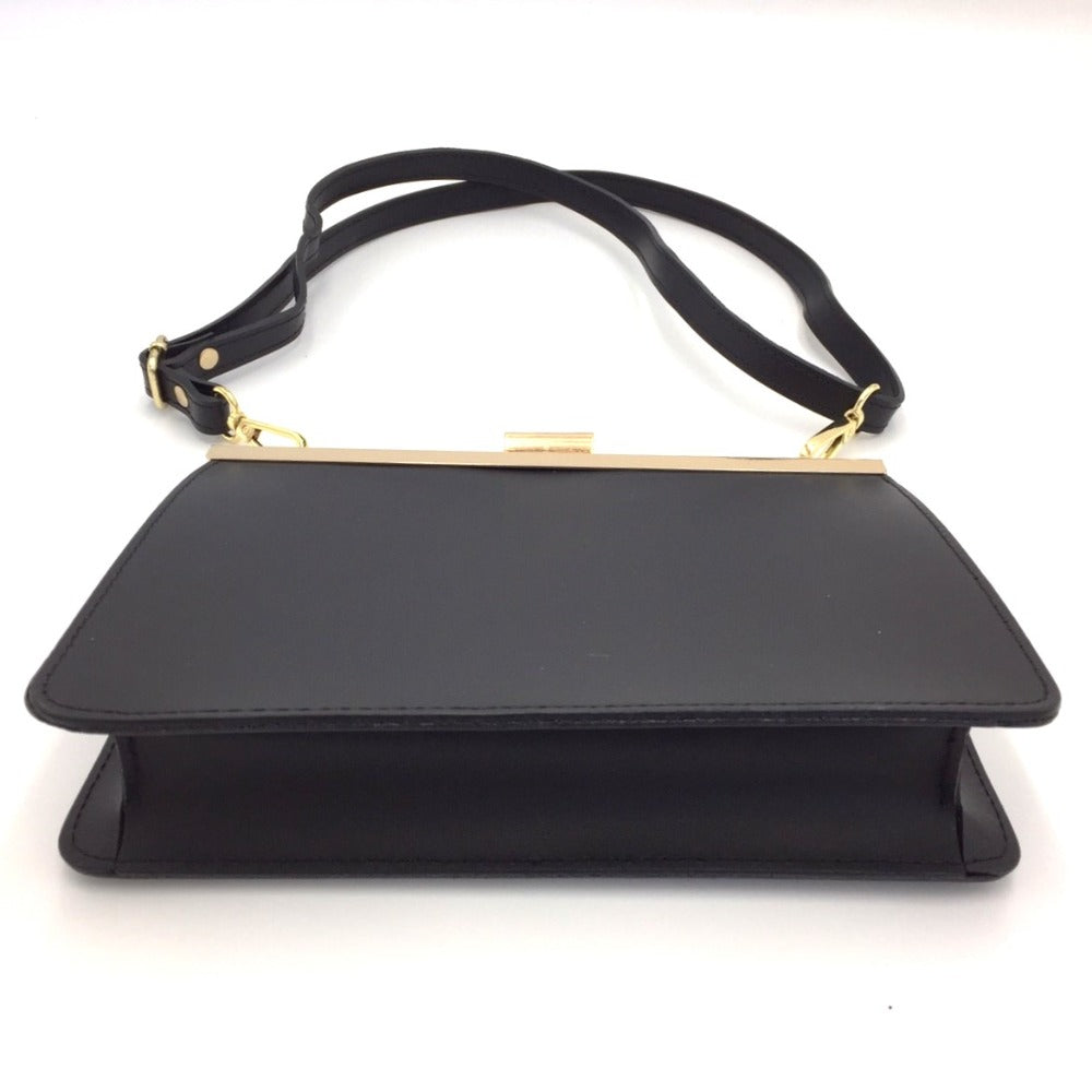 AULENTTI (オウレンティ) ショルダーバッグ AULENTTI FIRENZE　ショルダーバッグ　ブラック 美品