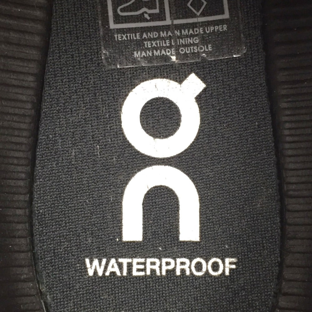 スニーカー on　cloud5 waterproof　ランニングシューズ　防水　26.5cm　ブラック 長さ27.5cm