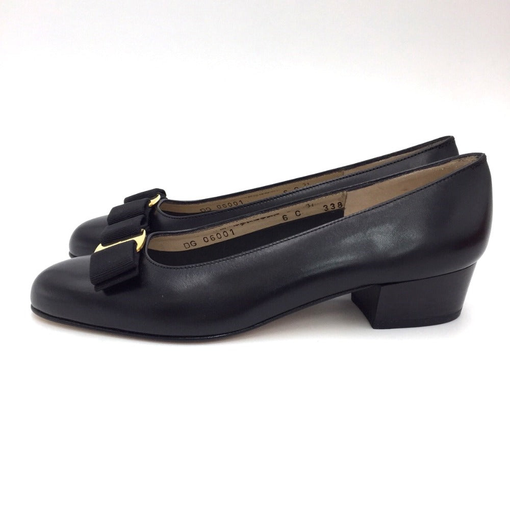 Salvatore Ferragamo (サルヴァトーレフェラガモ) パンプス Salvatore Feragamo　VARA リボンパンプス　ブラック　6　23.0cm　338 長さ24cm 未使用品