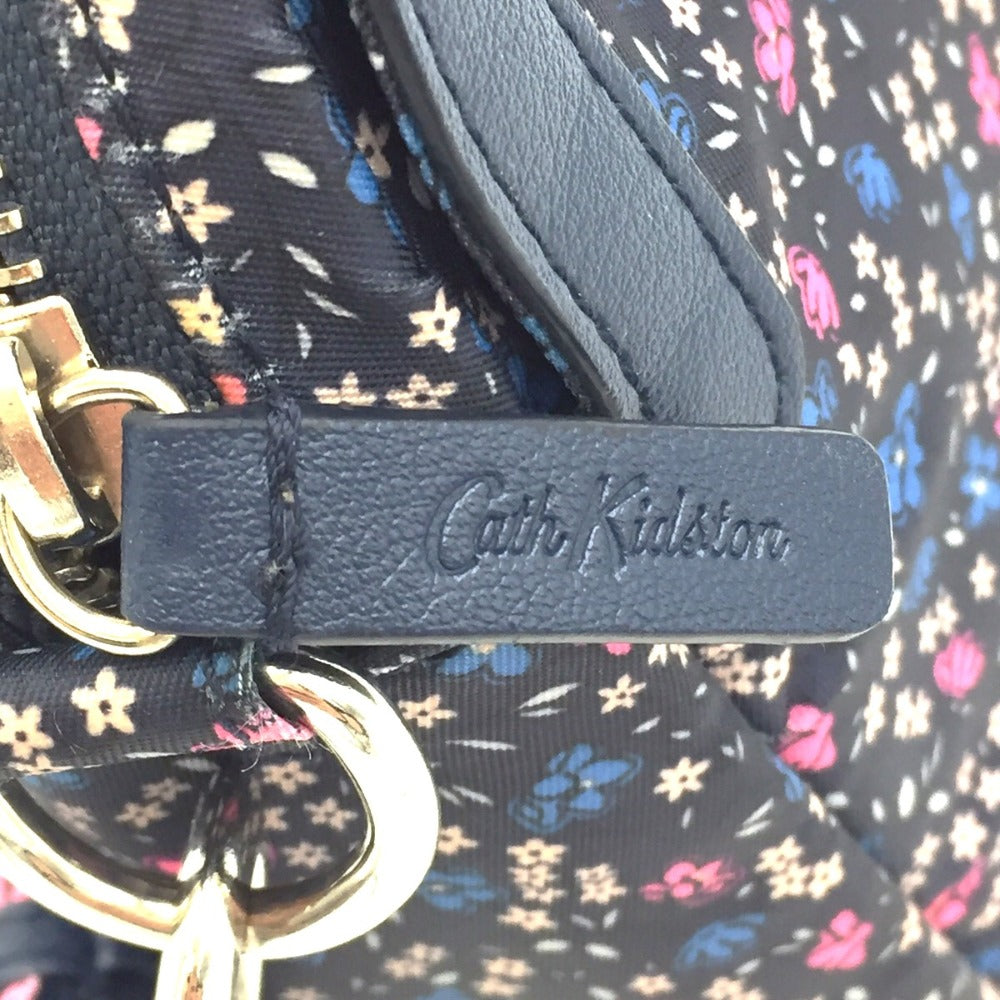 Cath Kidston  (キャスキットソン) ショルダーバッグ Cath Kidston　ショルダーバッグ　小花柄　ネイビー 美品