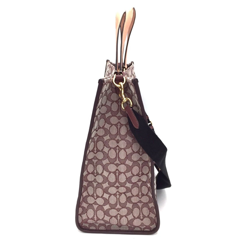 COACH (コーチ) トートバッグ COACH　デプシー2wayトートバッグ40　シグネチャージャガード ウィズ ストライプ＆コーチパッチ　C8418 美品