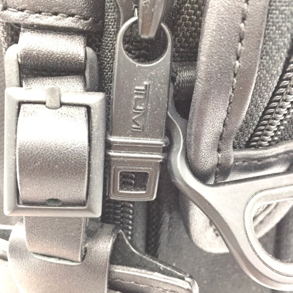 TUMI (トゥミ) ボストンバッグ TUMI　ALPHA2　ボストンバッグ　ダブルエクスパンションサチェル　ブラック　22159D2 美品
