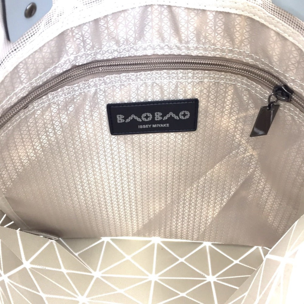 BAOBAO ISSEYMIYAKE (バオバオイッセイミヤケ) トートバッグ BAOBAO ISSEI MIYAKE　LUCENT ONE-TONE　BB31AG623　ライトベージュ 未使用品