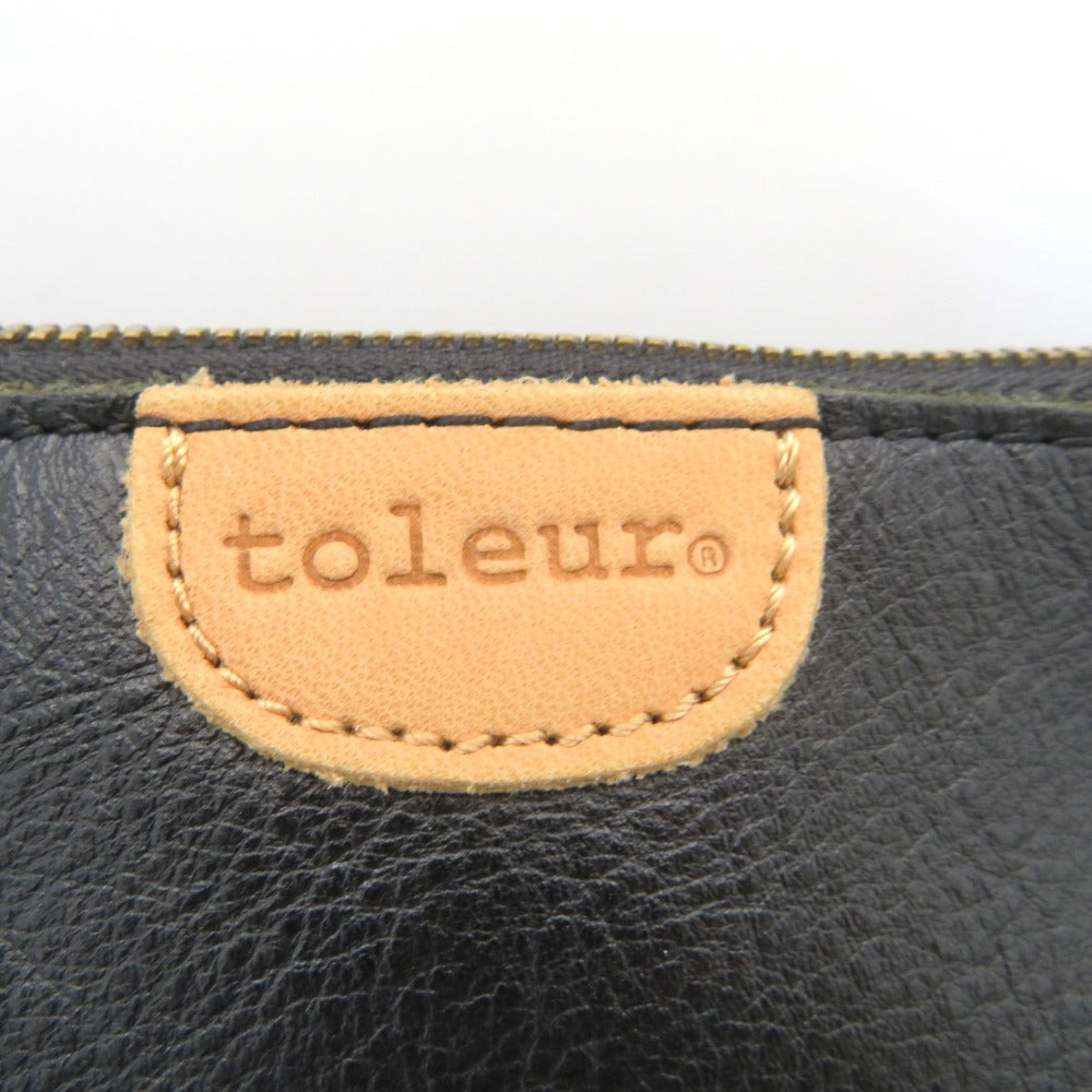 toleur (トーラ) ショルダーバッグ toleur　カウレザーミニサコッシュ　ショルダーバッグ　ブラック　11814 美品