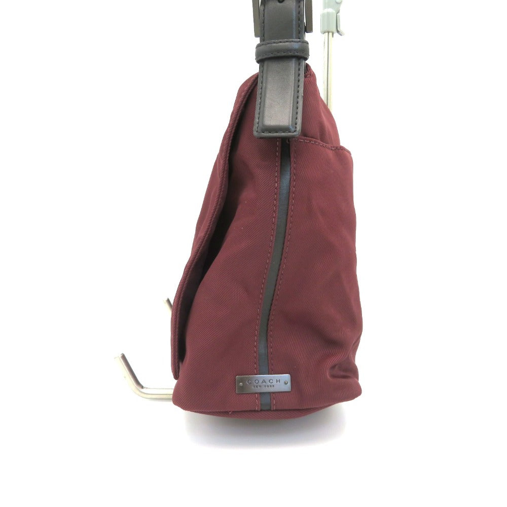 COACH (コーチ) ショルダーバッグ COACH　ワンショルダーバッグ　ボルドー　7424 美品