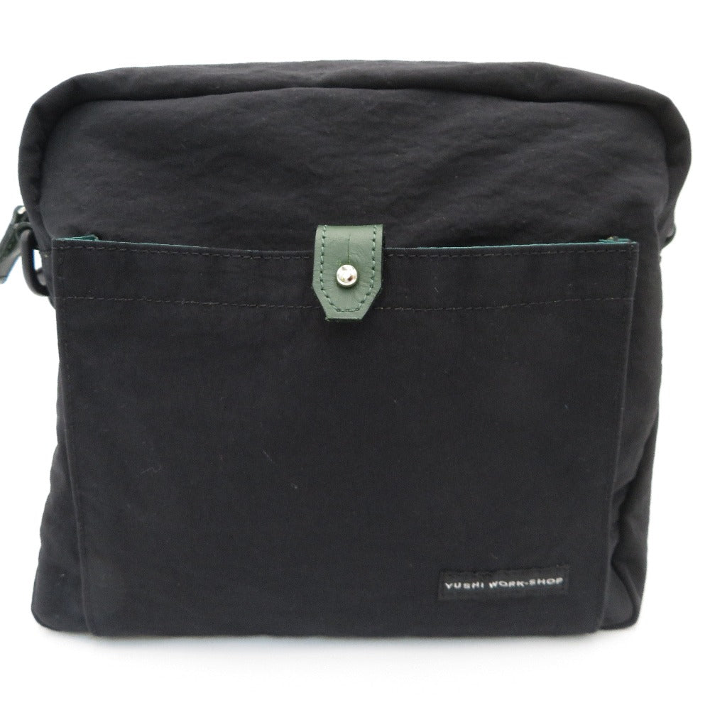 ショルダーバッグ YUSHI WORK-SHOP　square-SHOULDER　スクエア ショルダーバッグ　ブラック　B-3451 美品