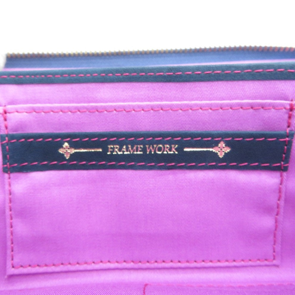 FRAMeWORK (フレームワーク) 長財布 FRAME WORK　マスカレード 小銭入れ付き長財布 0045113　ネイビー 美品