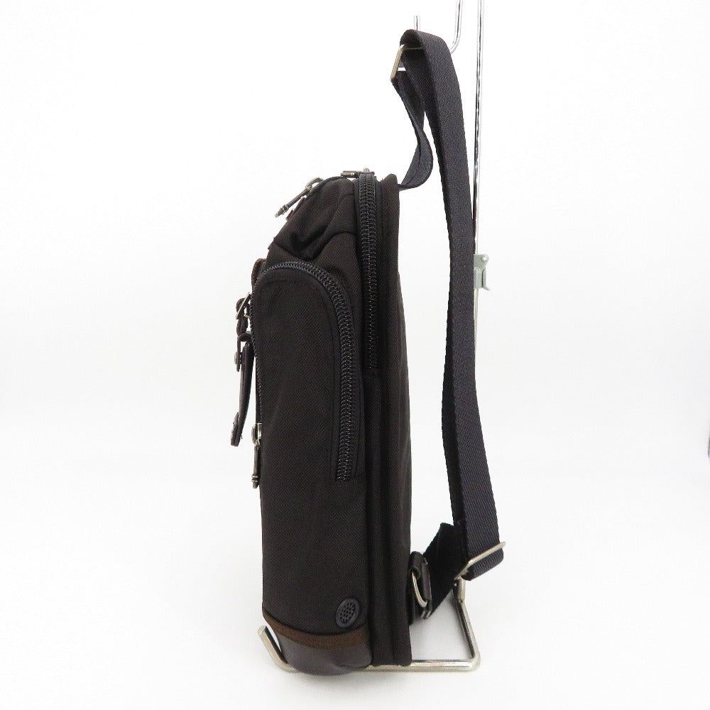 【美品✨説明書付き】TUMI ボディバッグ モントレー ブラック 222318 TUMI トゥミ ショルダーバッグ ボディバッグ モントレー 22318 黒 TUMI