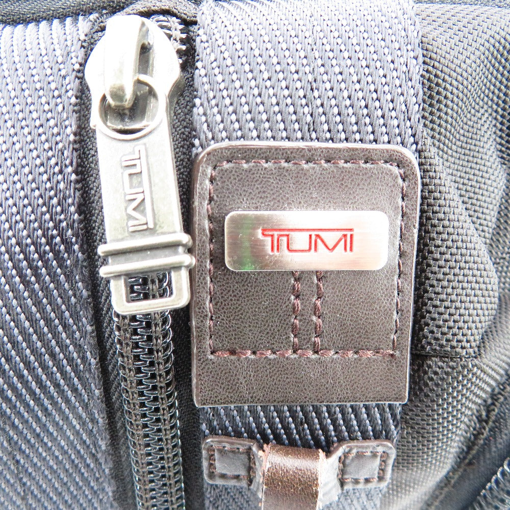 TUMI (トゥミ) ボディバッグ TUMI　ボディバッグ　ALPHABRAVO モントレースリング　ショルダーバッグ　ブラック　22318HK2 美品