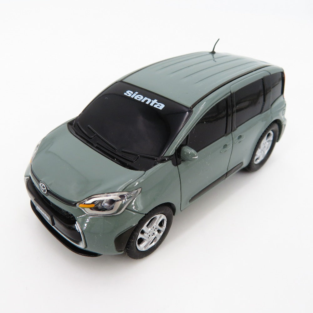 TOYOTA (トヨタ) 模型 TOYOTA ミニカー トヨタ シエンタ SIENTA アーバンカーキ プルバックカー カラーサンプル 美品