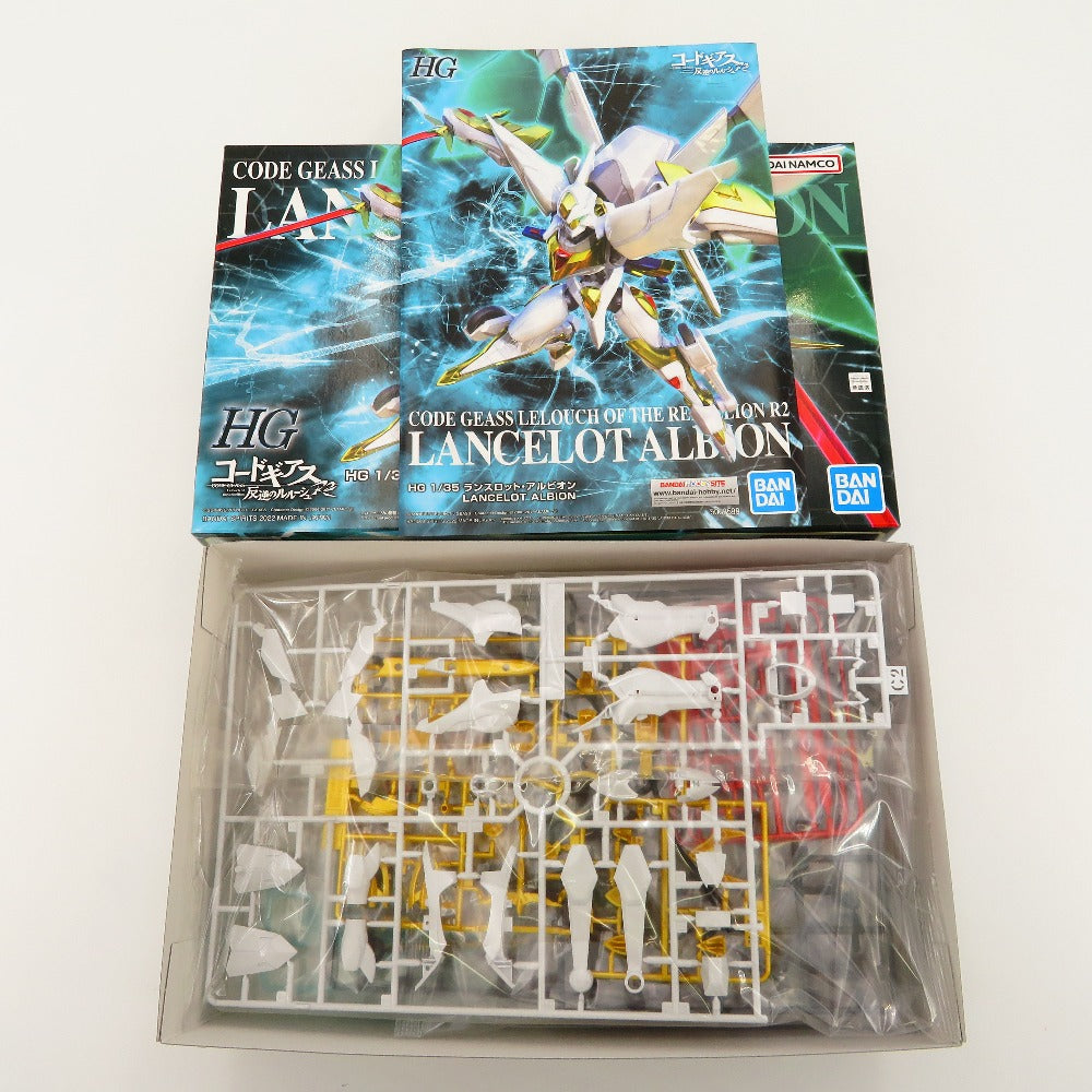 1/35 HG ランスロット・アルビオン 「コードギアス 反逆のルルーシュR2」 プレミアムバンダイ限定 [5063599] BANDAI SPIRITS バンダイスピリッツ プラモデル 未組立品