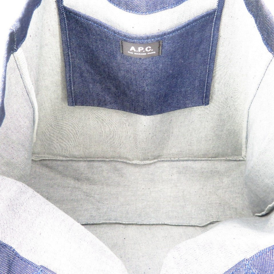 A.P.C. (アーペーセー) トートバッグ A.P.C　ロゴプリント デニム トートバッグ　インディゴネイビー　COCSX M61446 IAI INDIGO 美品