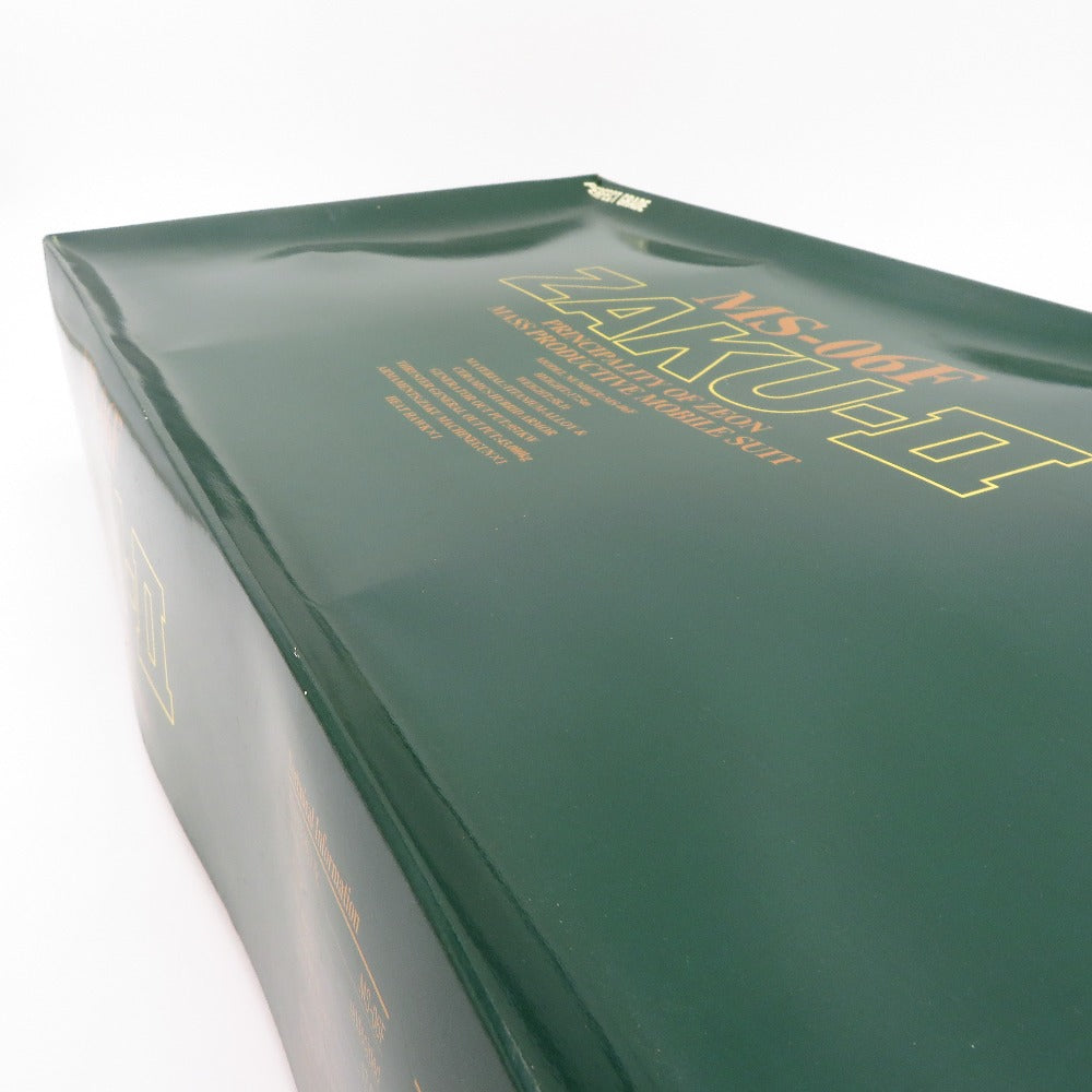 1/60 PG MS-06F 量産型ザクII 「機動戦士ガンダム」 BANDAI バンダイ プラモデル