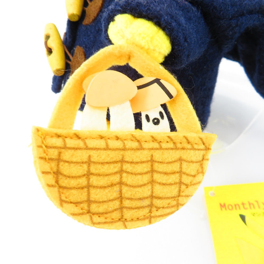 ぬいぐるみ マンスリーピカチュウ 2015 11月 「ポケットモンスター」 ポケモンセンター限定 美品