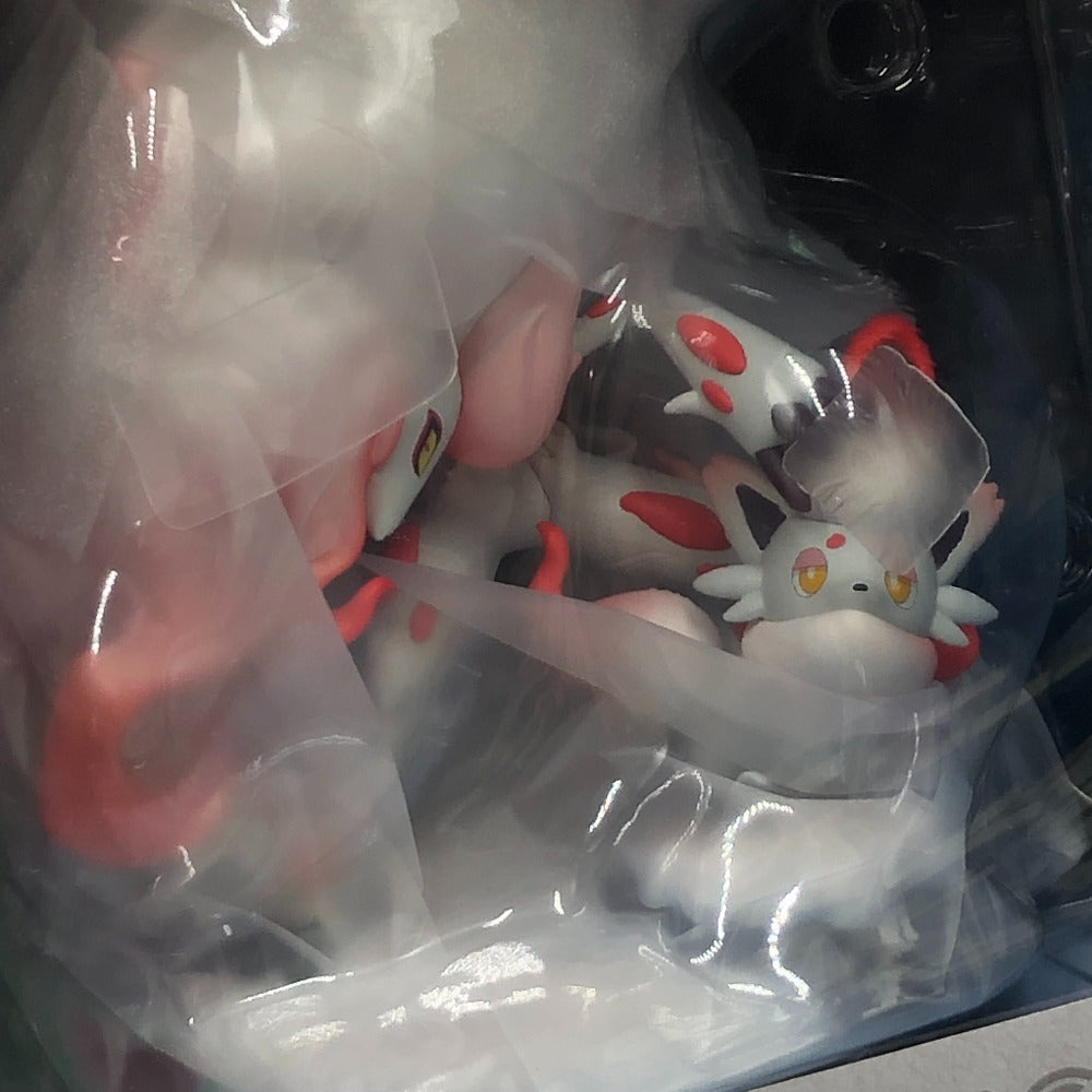 ヒスイゾロア＆ヒスイゾロアーク 「Pokemon LEGENDS アルセウス」 PVC製塗装済み完成品 ポケモンセンター限定 フィギュア 未開封品