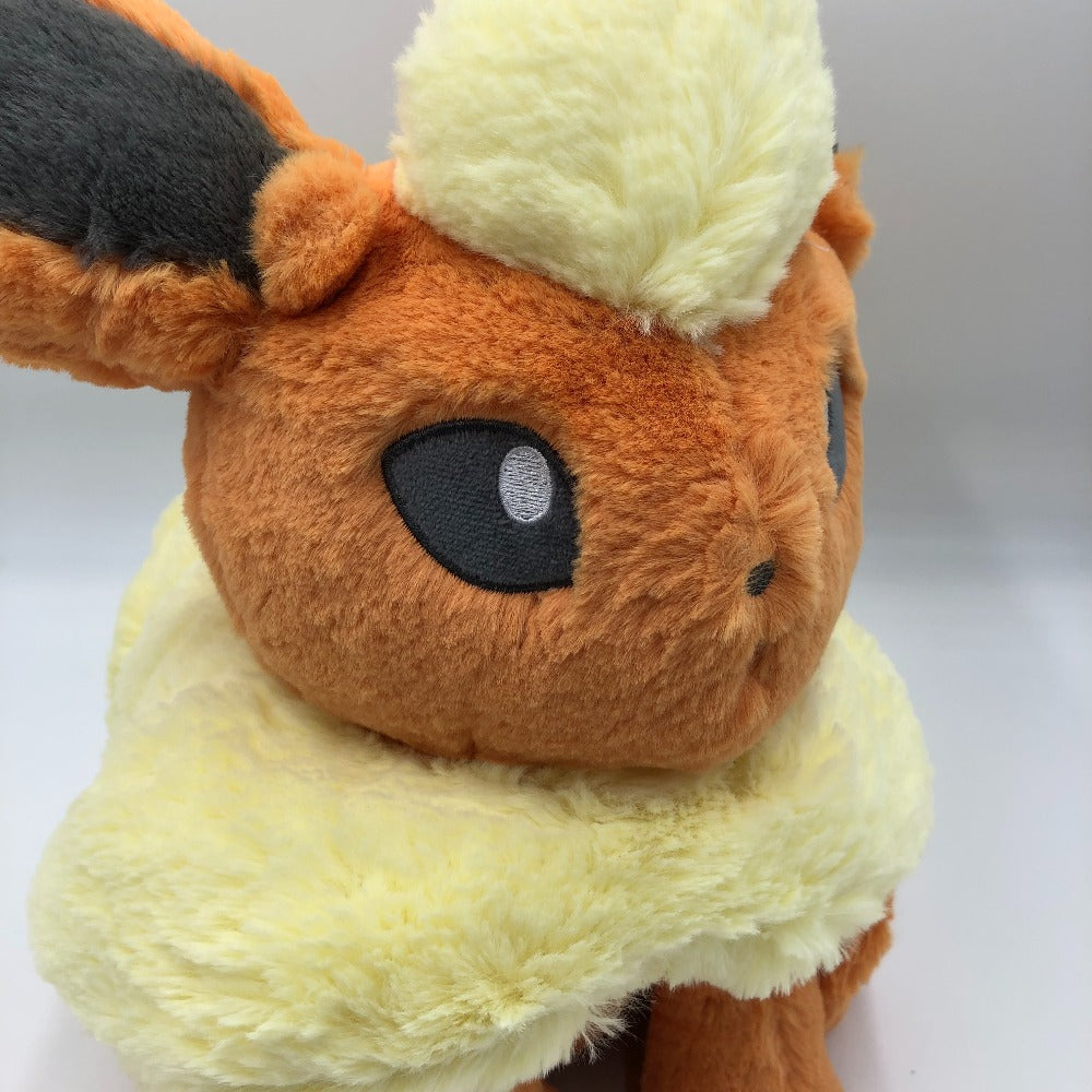 ぬいぐるみ ブースター ふわふわ抱きぬいぐるみ 「ポケットモンスター」 ポケモンセンター限定 美品