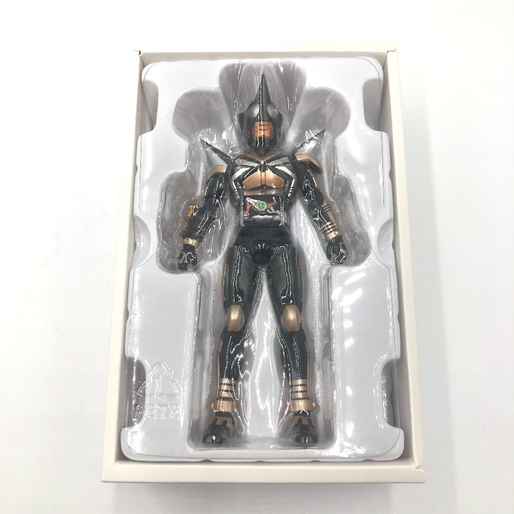 S.H.Figuarts(真骨彫製法) 仮面ライダーパンチホッパー 「仮面ライダーカブト」 魂ウェブ商店限定 BANDAI バンダイ フィギュア