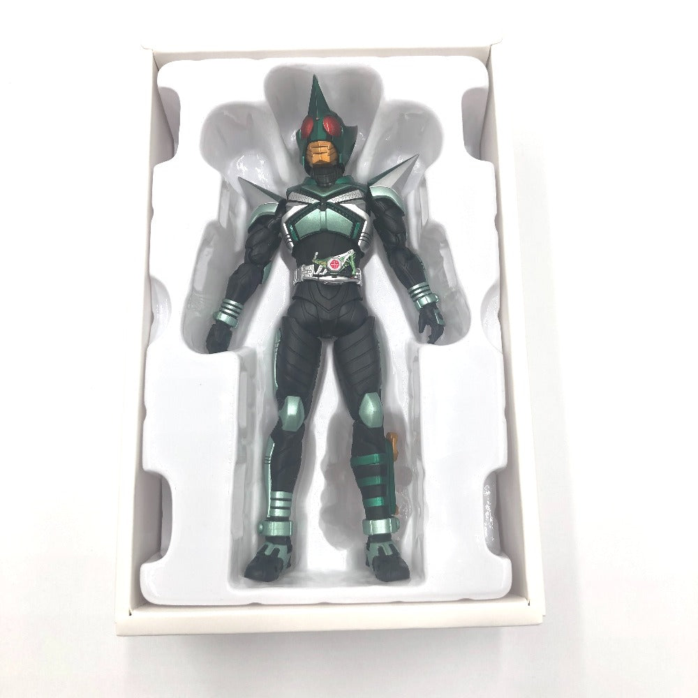 S.H.Figuarts(真骨彫製法) 仮面ライダーキックホッパー 「仮面ライダーカブト」 魂ウェブ商店限定 BANDAI バンダイ フィギュア