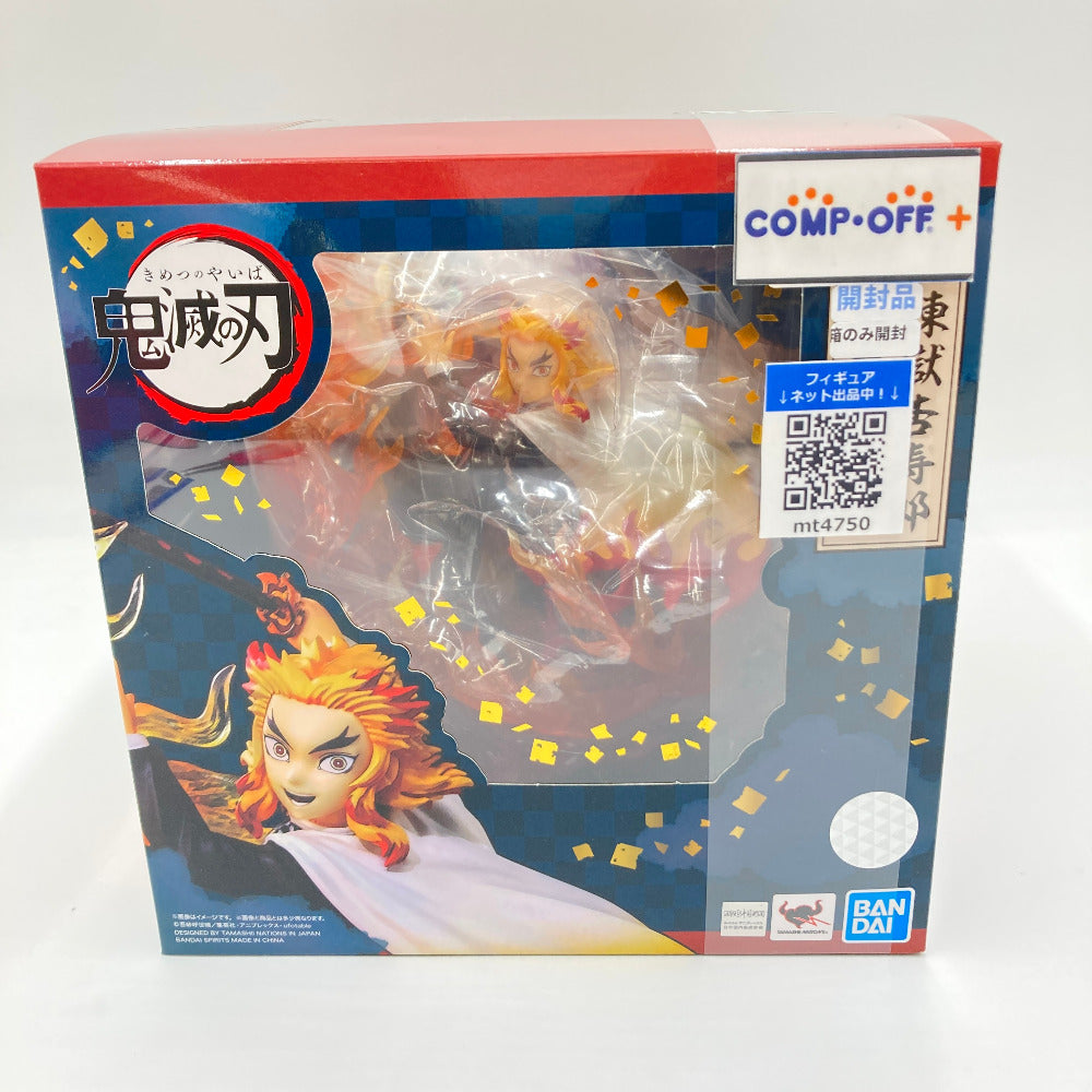 コンプオフ フィギュア バンダイ