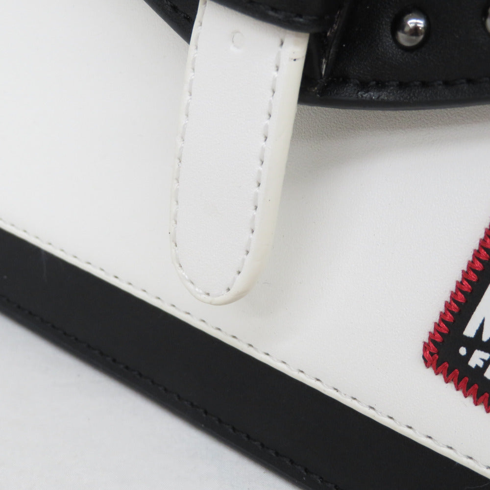 ディズニークルエラLoungefly Amazon.co.jp: Loungefly x Disney 101 ダルメシアン クルエラ