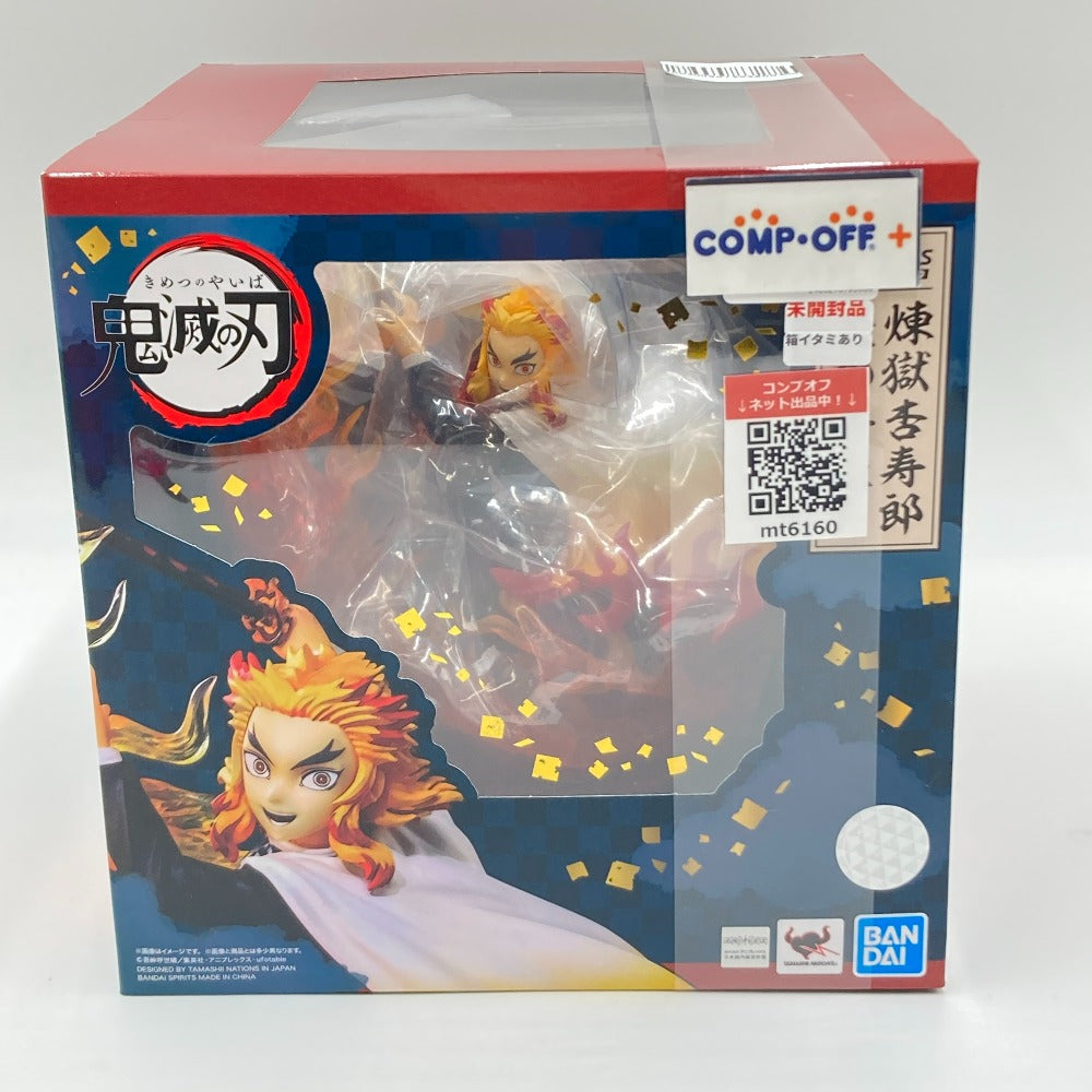 コンプオフ フィギュア バンダイ