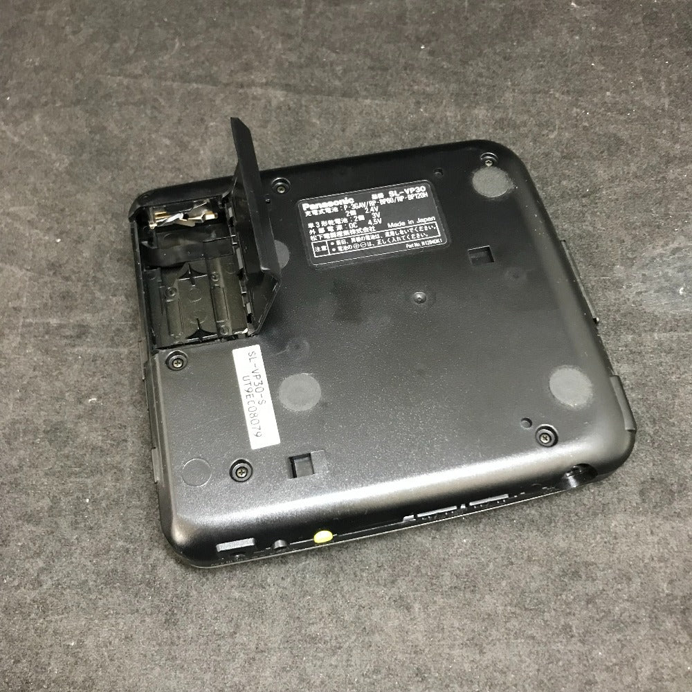 ジャンク品 Panasonic ポータブルVCDプレイヤー SL-VP30