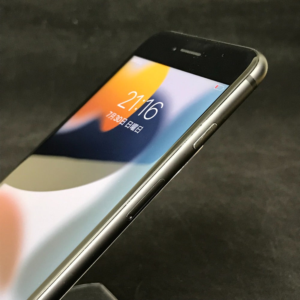 Apple iPhone 8 (アイフォン エイト) SoftBank 64GB ジェットブラック ネットワーク利用制限〇 SIMロックなし バッテリー難あり ジャンク品